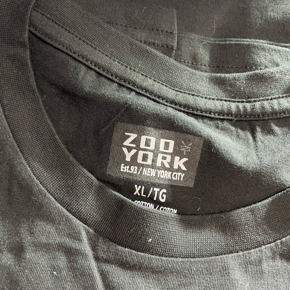 Zoo York tshirt - Picture 7 of 7
